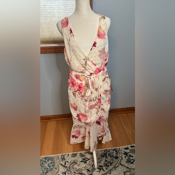 NWT City Studios Party Pink Floral High Low Junior Dress With Front Slit Size 11 - Picture 3 of 14